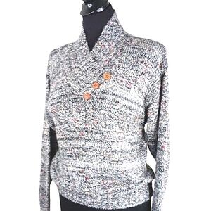 MEMPHIS JONES Cozy Pullover Sweater Soft Black White Medium Wooden Buttons